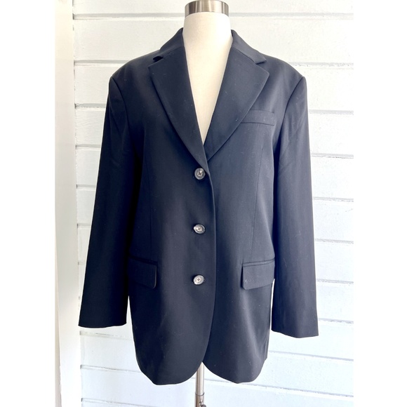 EVERLANE The '80's Italian Wool Blend Oversized 3-Button Blazer in Black - 4 - Picture 2 of 11